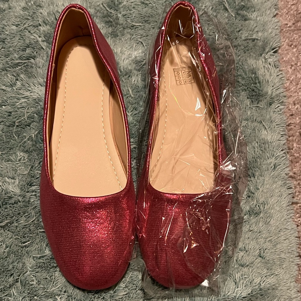 Hot pink flats